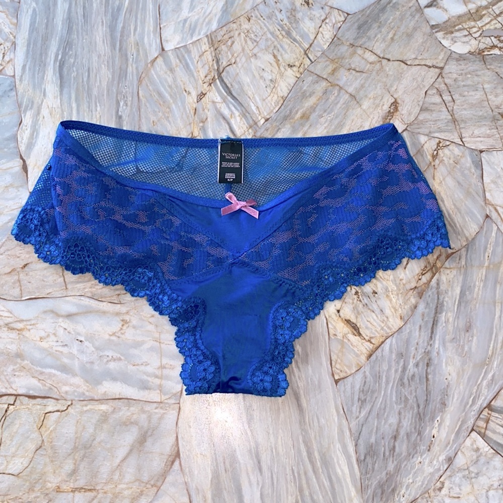 Victoria‎ Secret Very Sexy Lace-up Vintage Cheeky Lace Trim Satin Thong Small